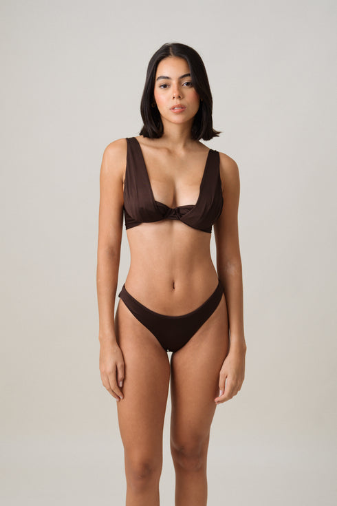 DARIA BOTTOM
